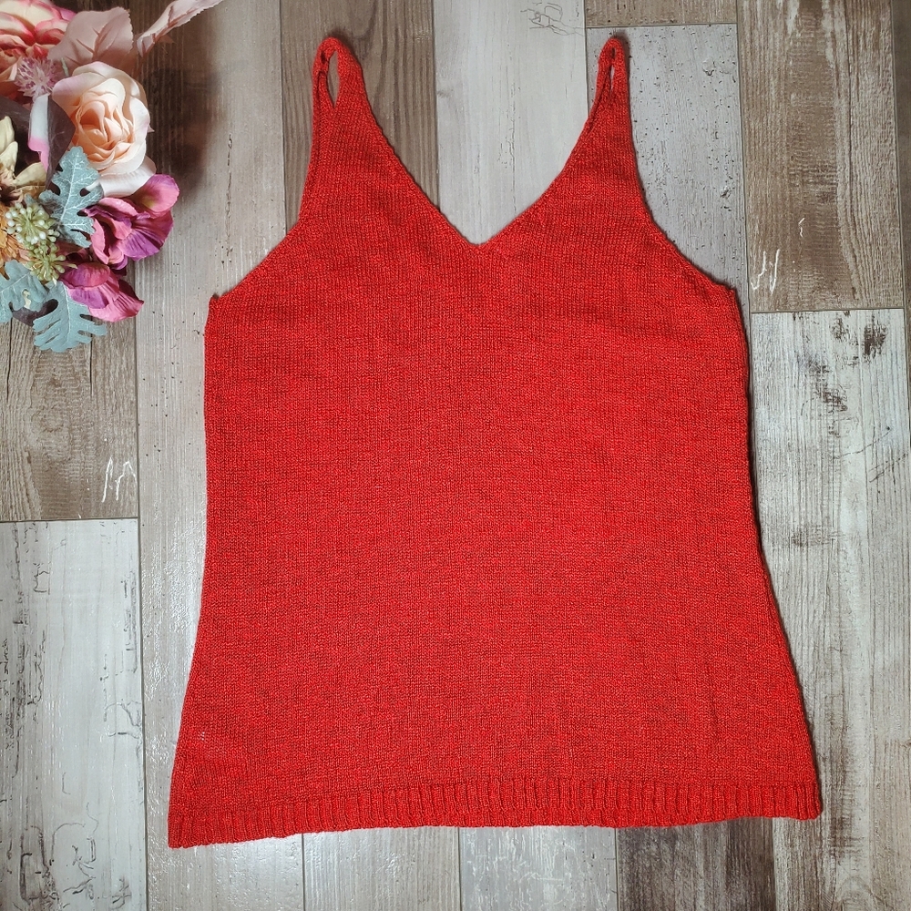 Maurices Red & White Star Sweater Tank Top Size Medium NWOT - Picture 7 of 16